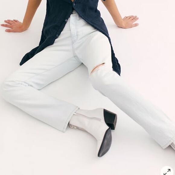 NWT Edwin Cai Classic High-Rise Straight Leg Denim Jean High Hopes Blue Size 25 - Picture 1 of 11